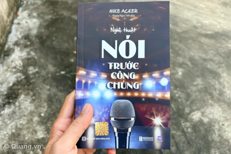 Bìa sách Nghệ Thuật Nói Trước Công Chúng của Mike Acker